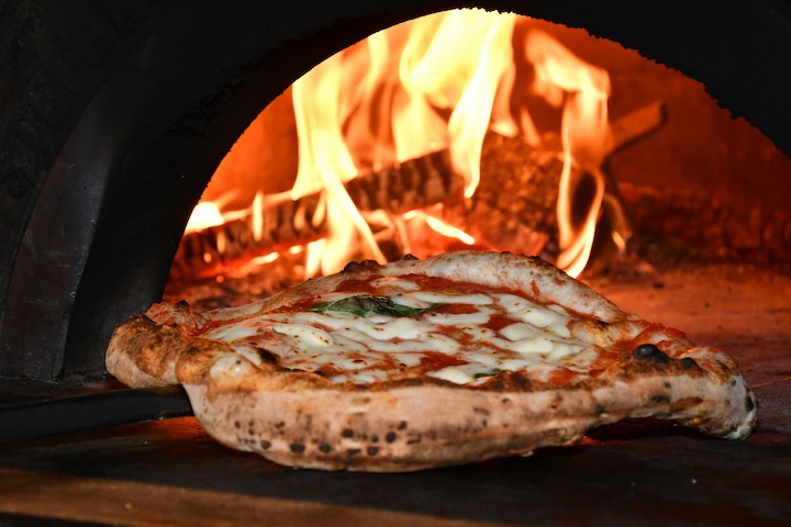 Things To Do Pizza, Sandwiches & Quick Bites